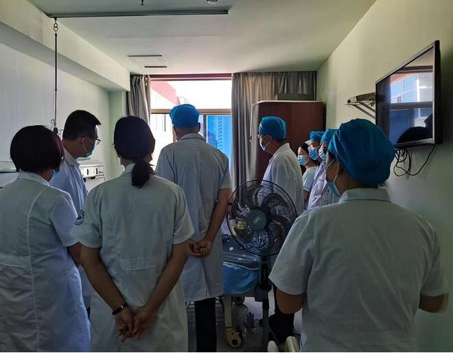 积极培养中医优秀人才