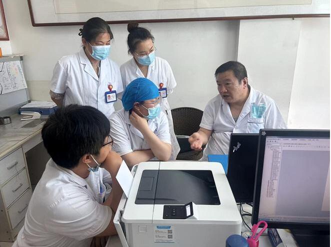 积极培养中医优秀人才