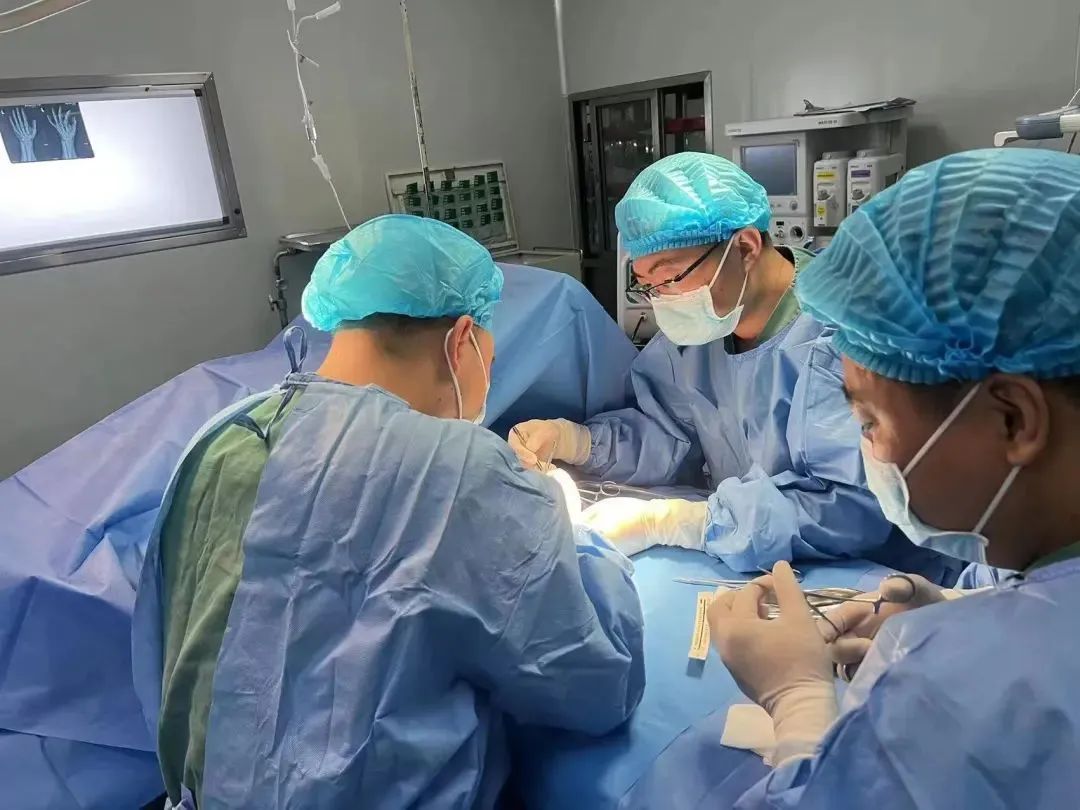 九色视频
骨伤科