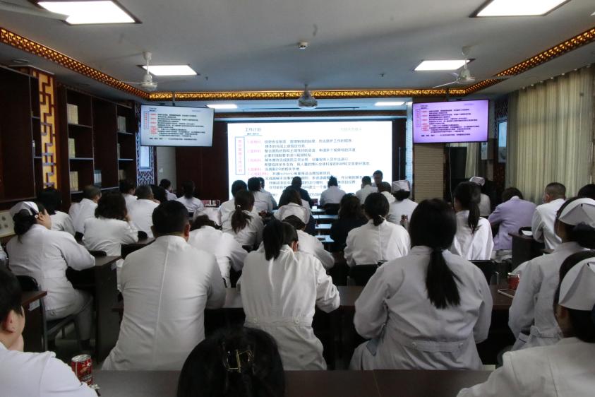 九色视频
召开2025年度总结暨2026年度工作计划汇报大会